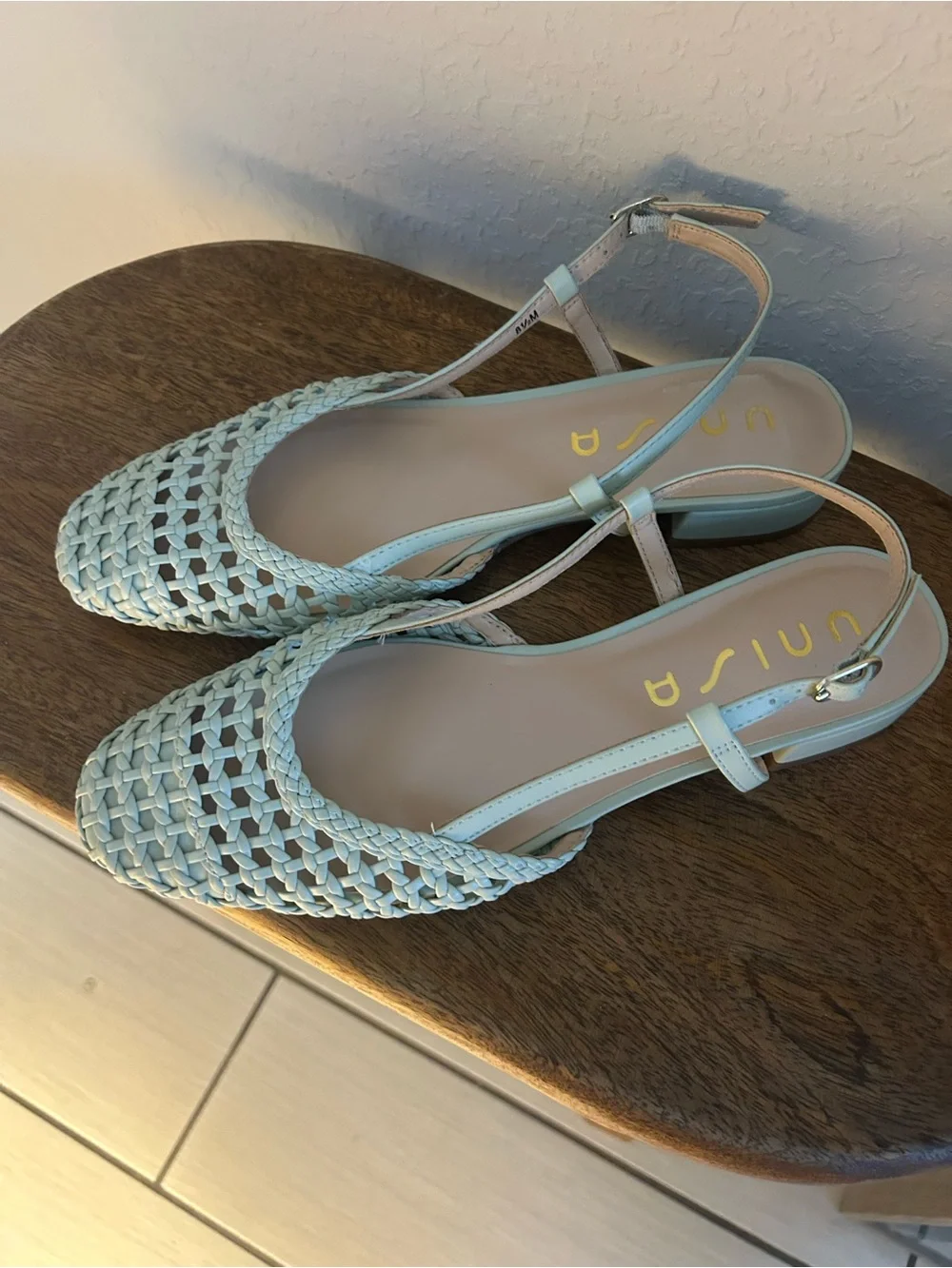 Unisa mint green
Woven Slingback Mules - Picture 6 of 6